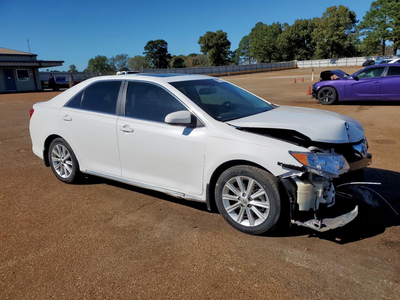 2013 TOYOTA CAMRY