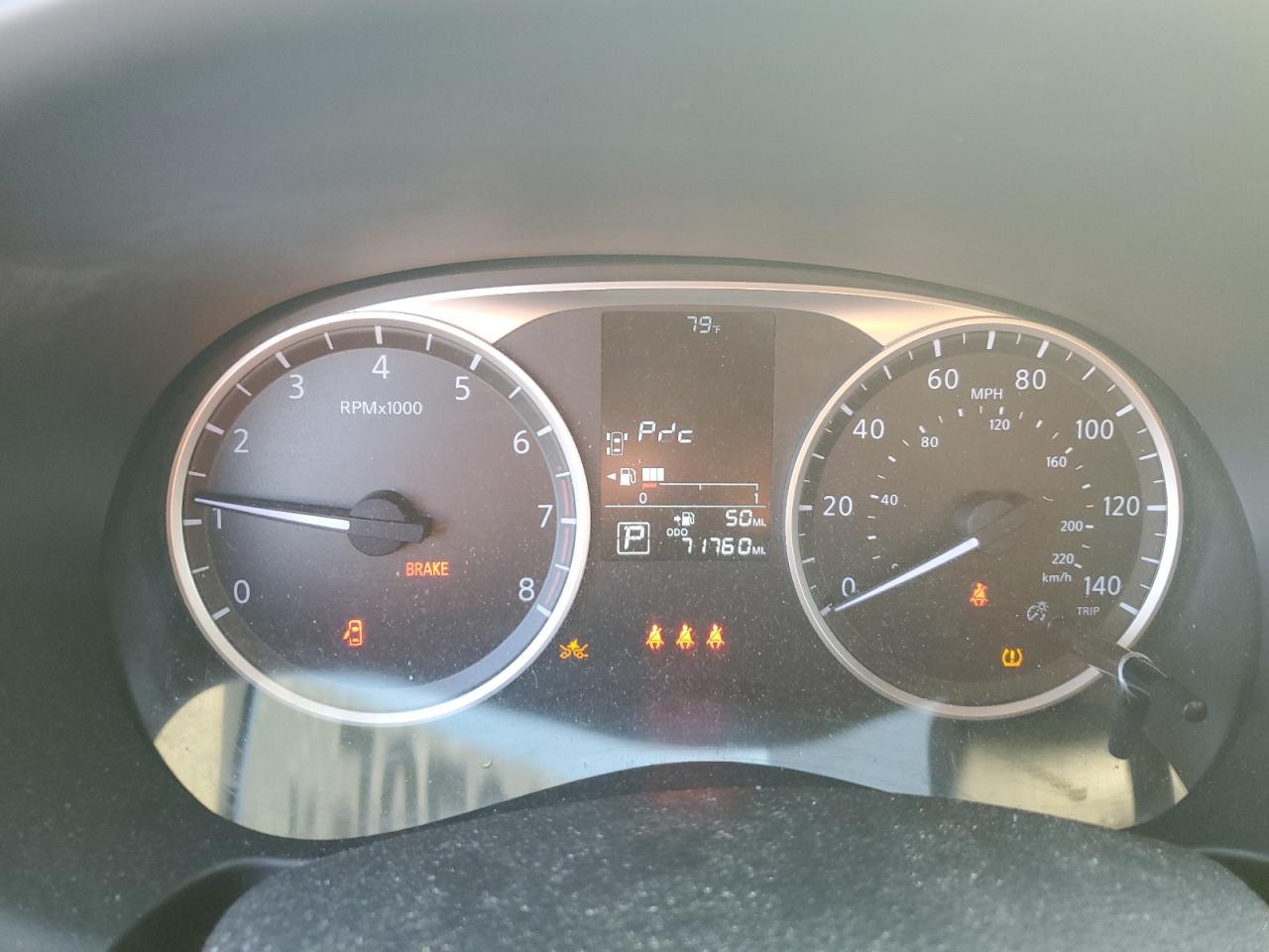 2021 NISSAN KICKS