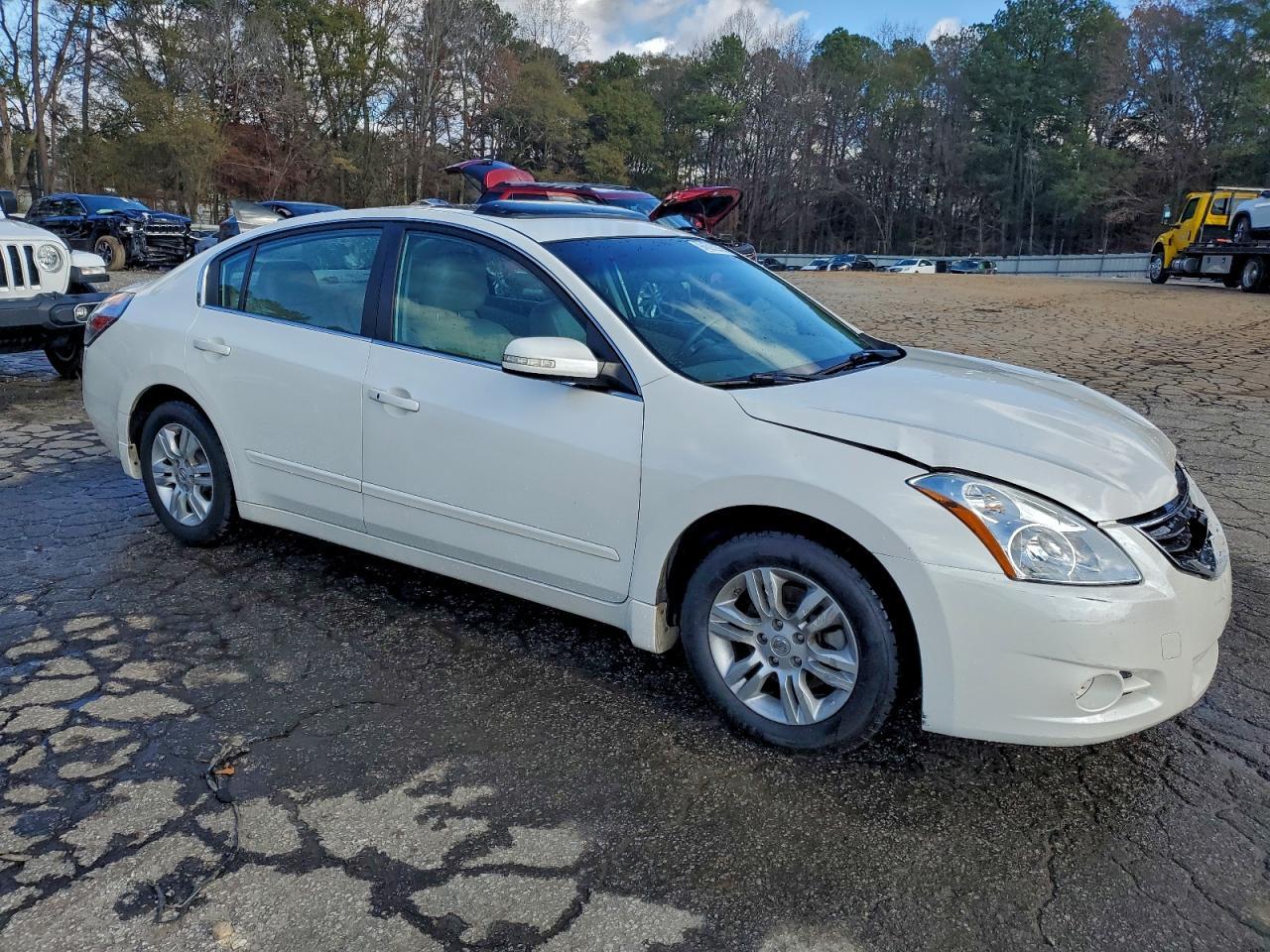 2012 NISSAN ALTIMA