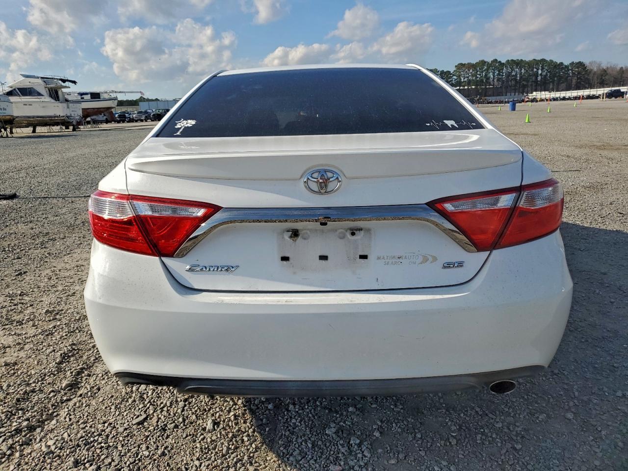 2015 TOYOTA CAMRY