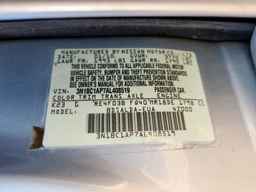2010 NISSAN VERSA