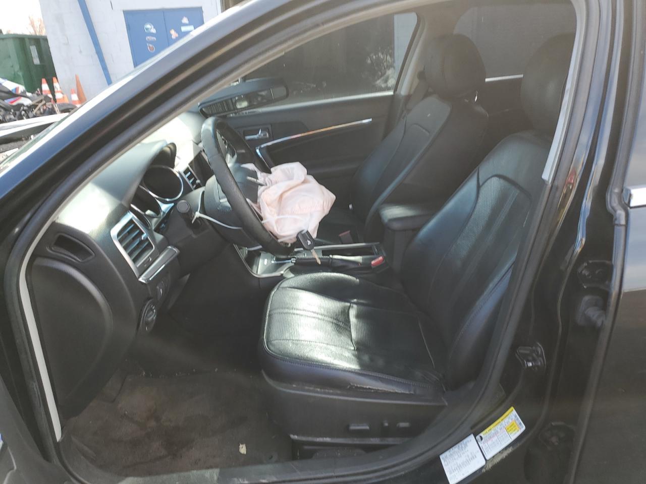 2012 LINCOLN MKZ