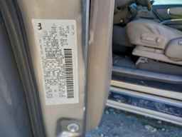 2004 TOYOTA Sequoia