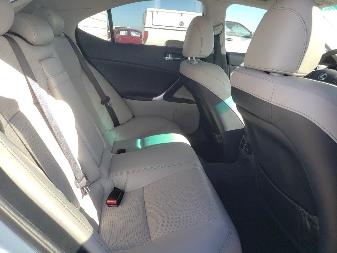2010 LEXUS IS 250