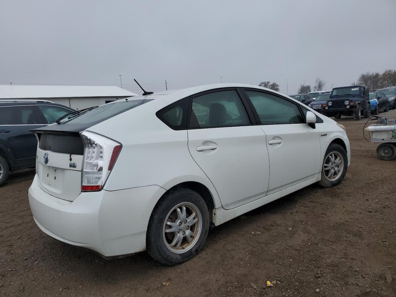 2011 TOYOTA PRIUS