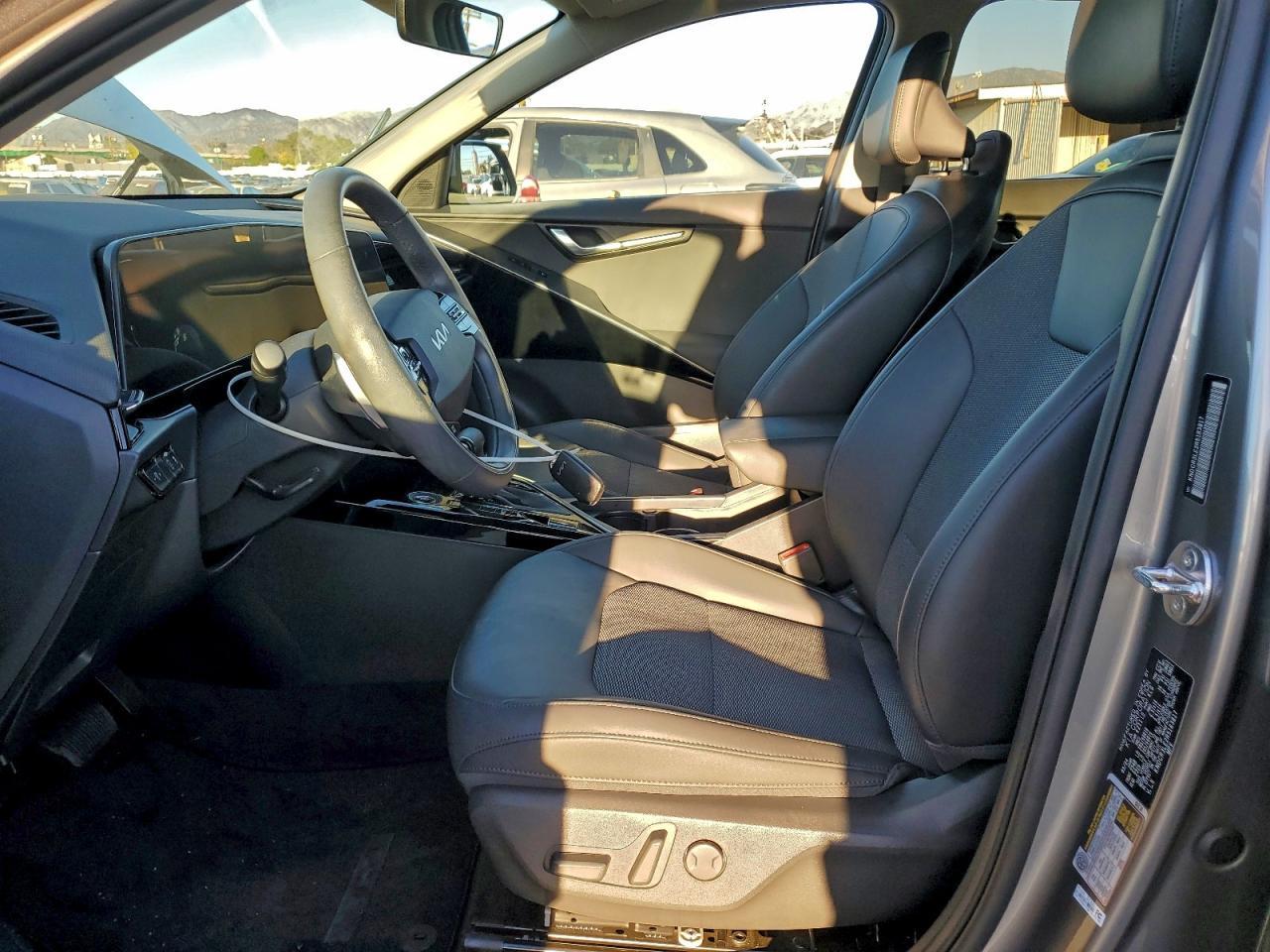 2024 KIA Niro