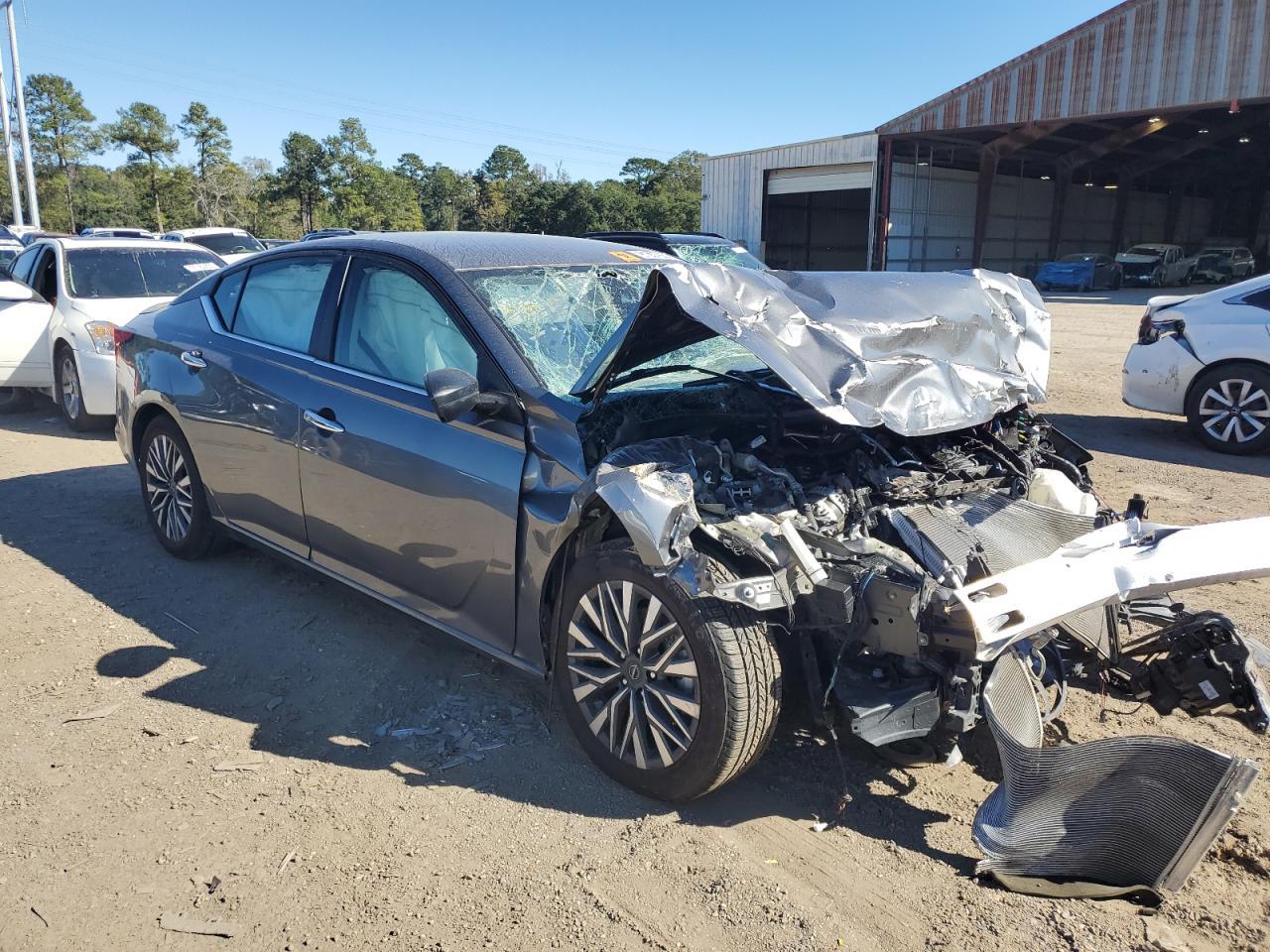 2024 NISSAN ALTIMA