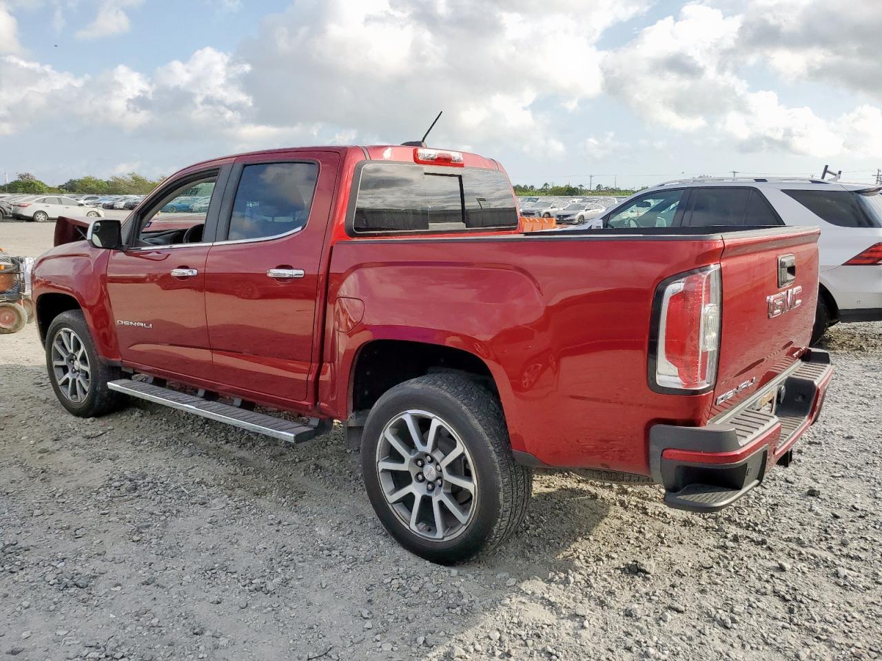 2021 GMC CANYON