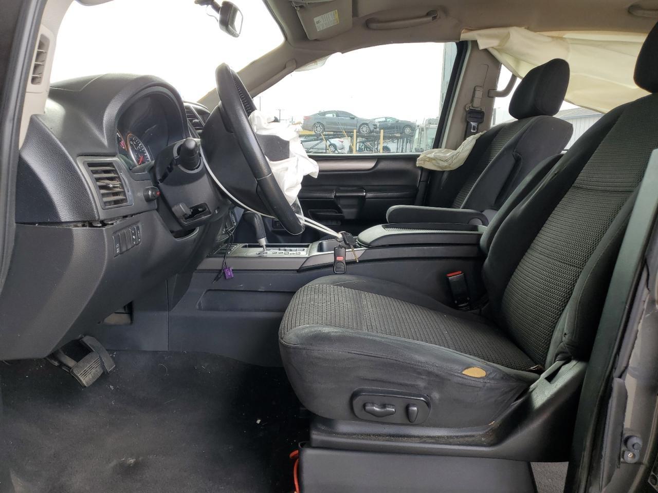 2012 NISSAN Armada