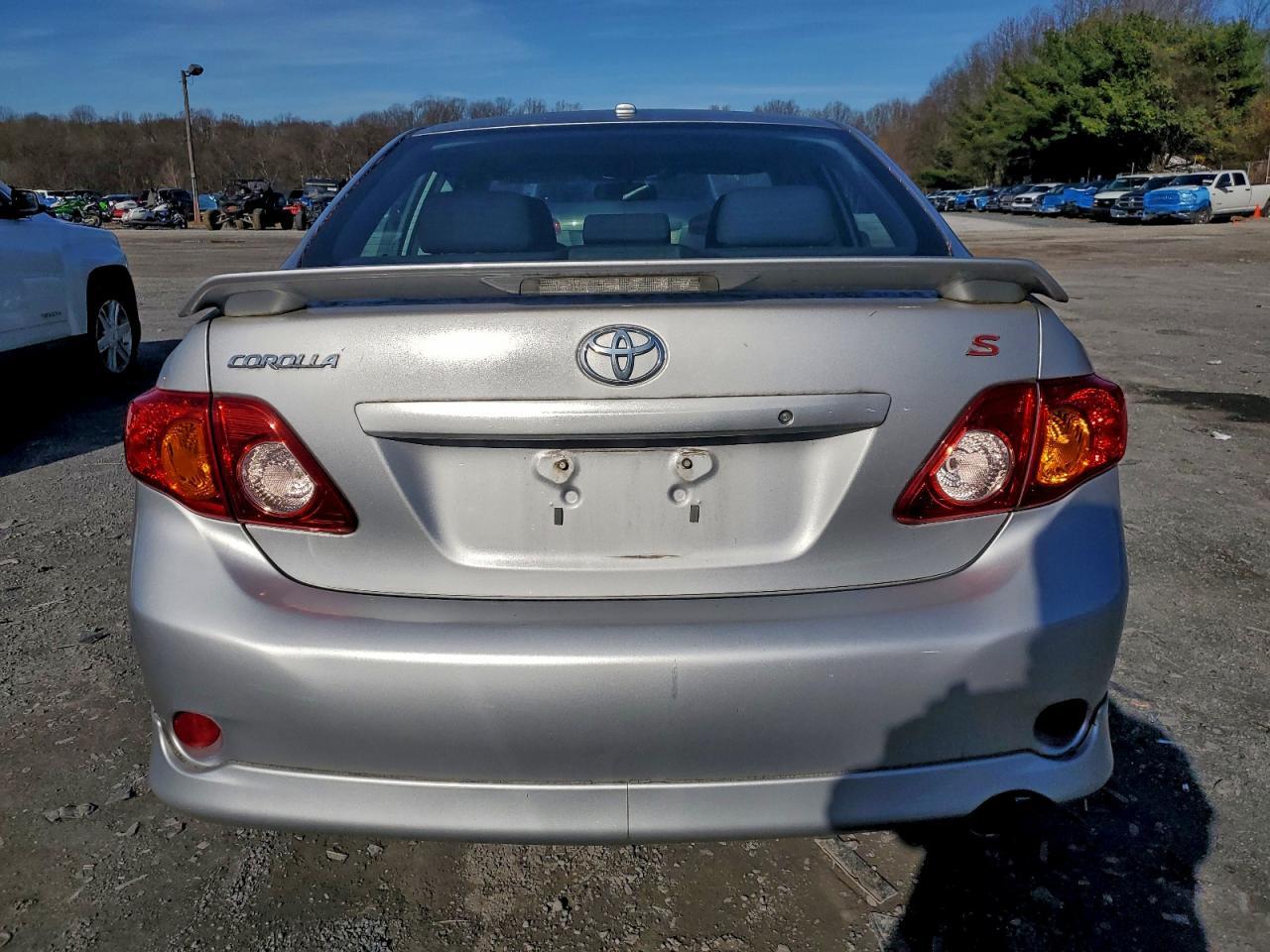 2010 TOYOTA COROLLA