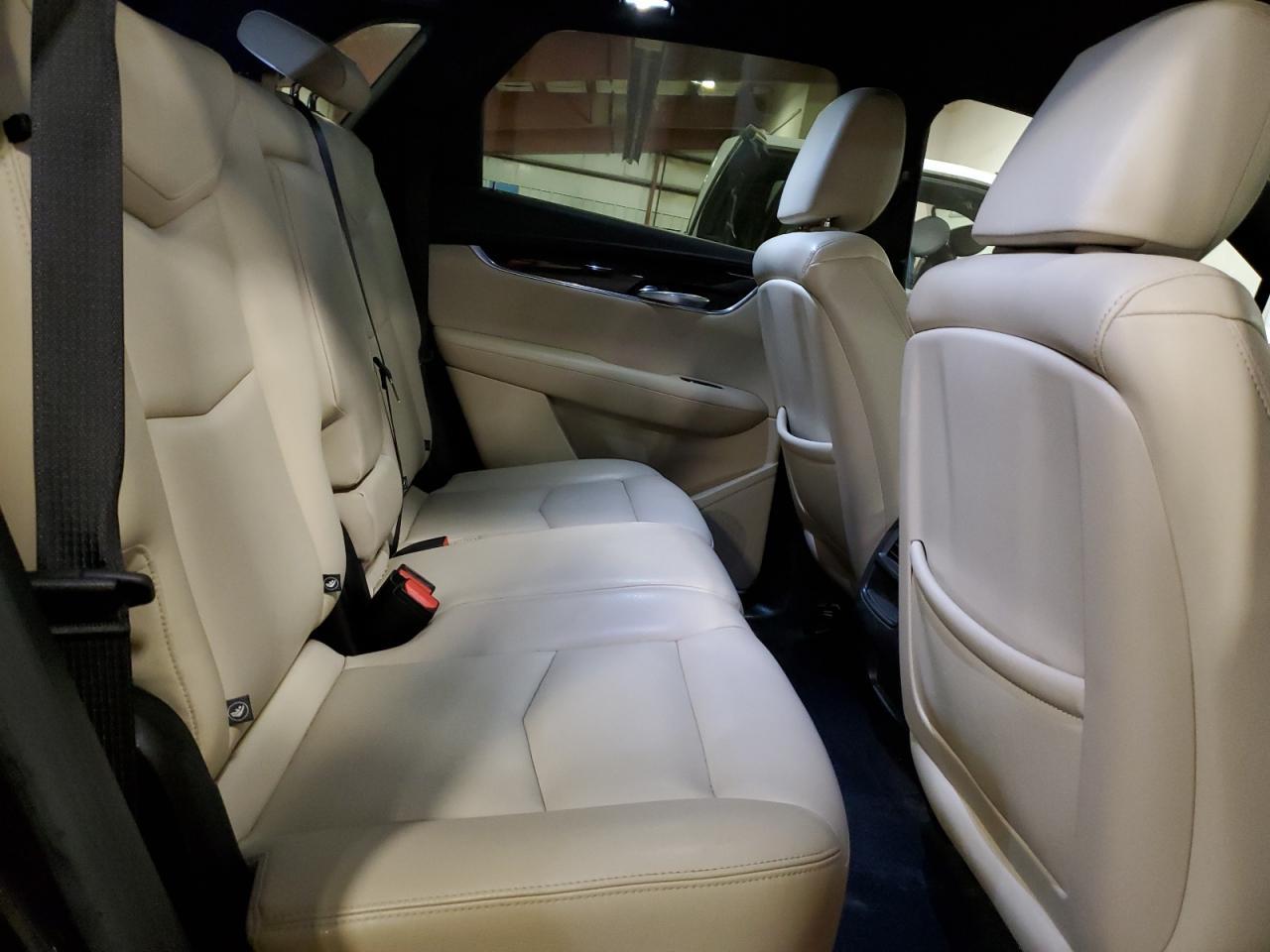 2018 CADILLAC XT5