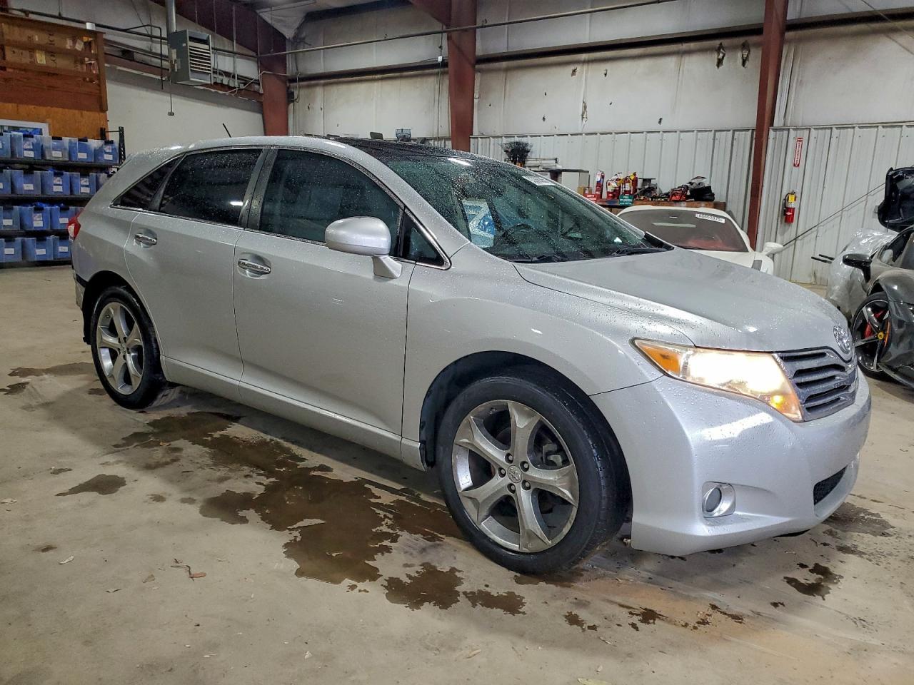2011 TOYOTA VENZA