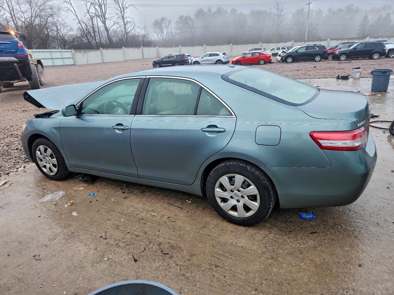 2010 TOYOTA CAMRY