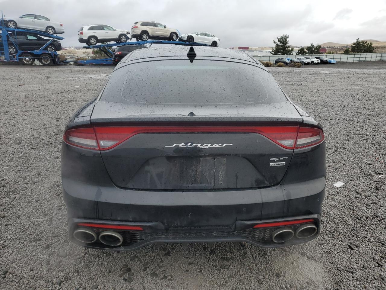 2022 KIA Stinger
