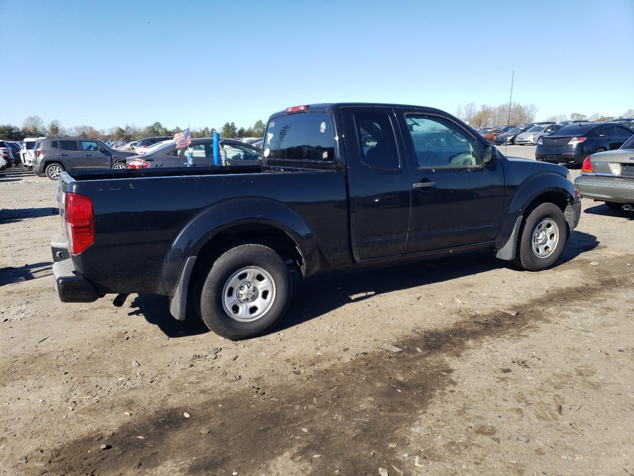 2017 NISSAN Frontier