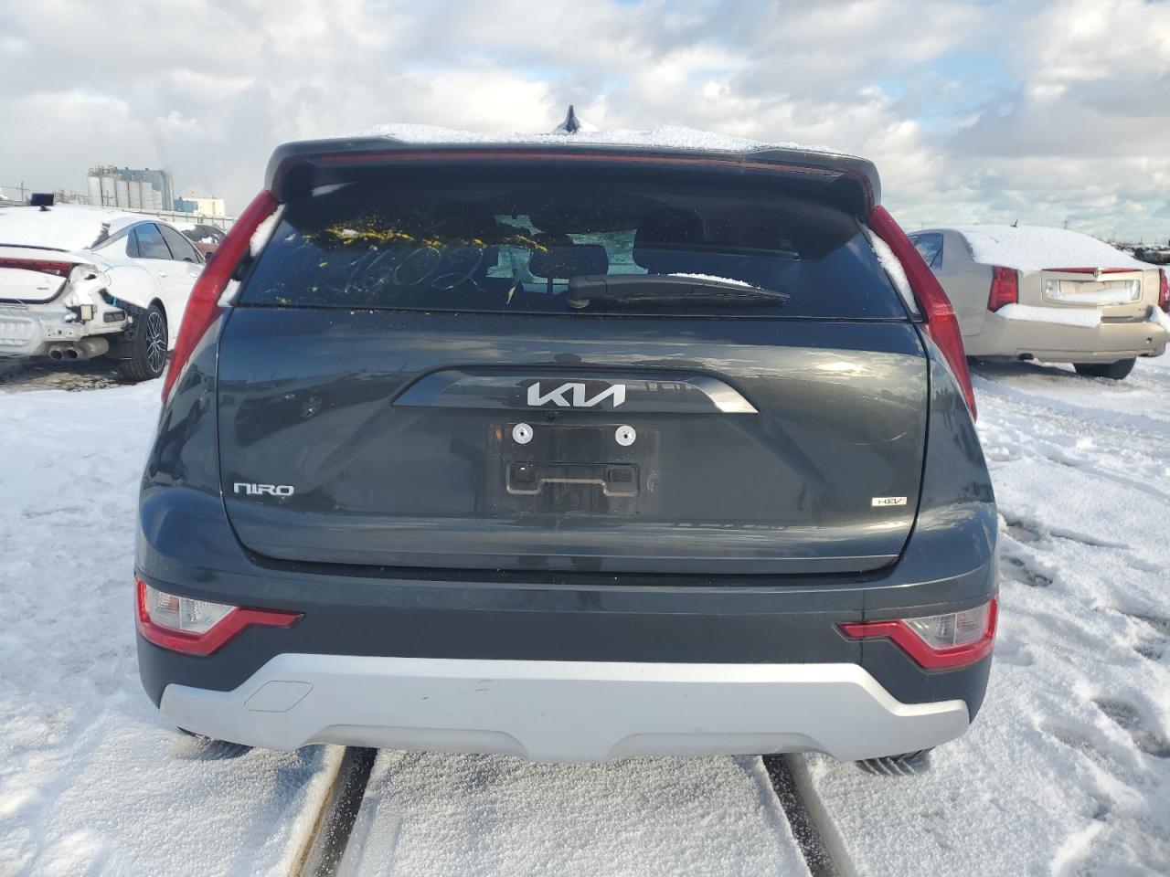 2023 KIA Niro