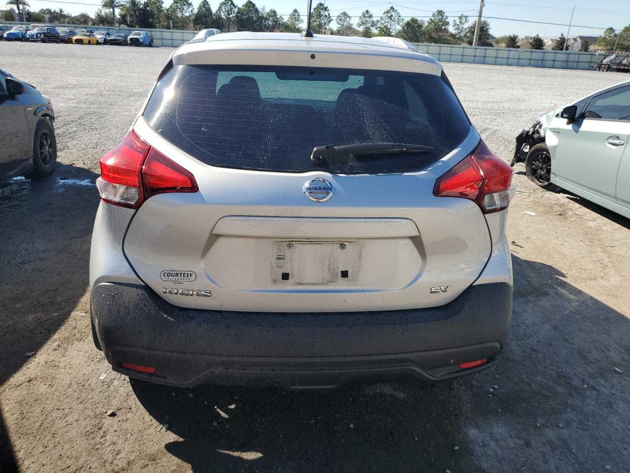 2018 NISSAN KICKS