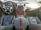 2010 CADILLAC ESCALADE