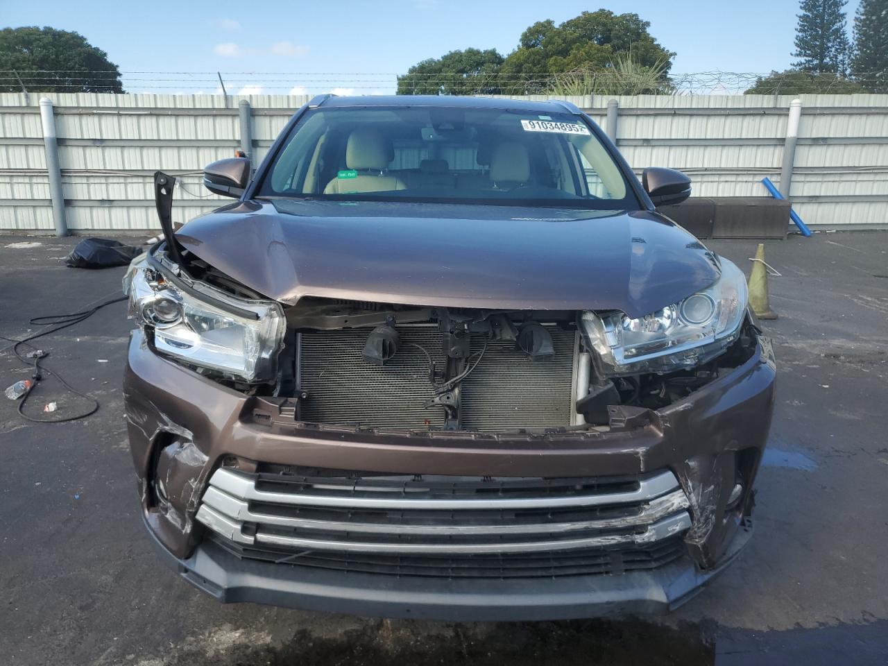 2018 TOYOTA HIGHLANDER