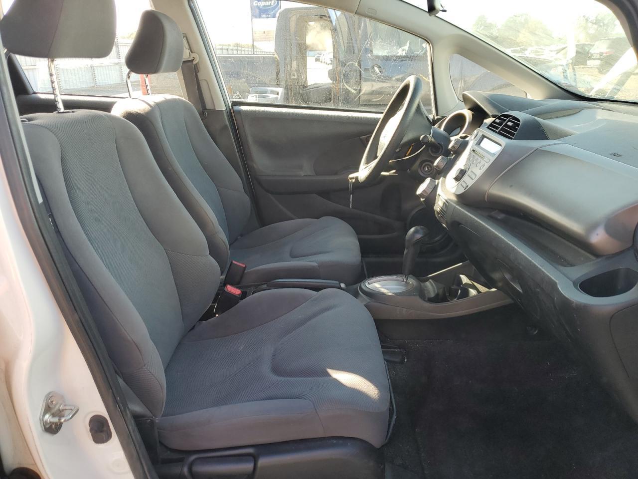 2011 HONDA FIT