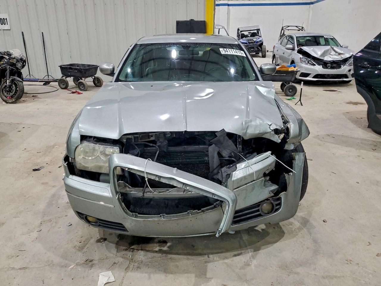 2006 CHRYSLER 300