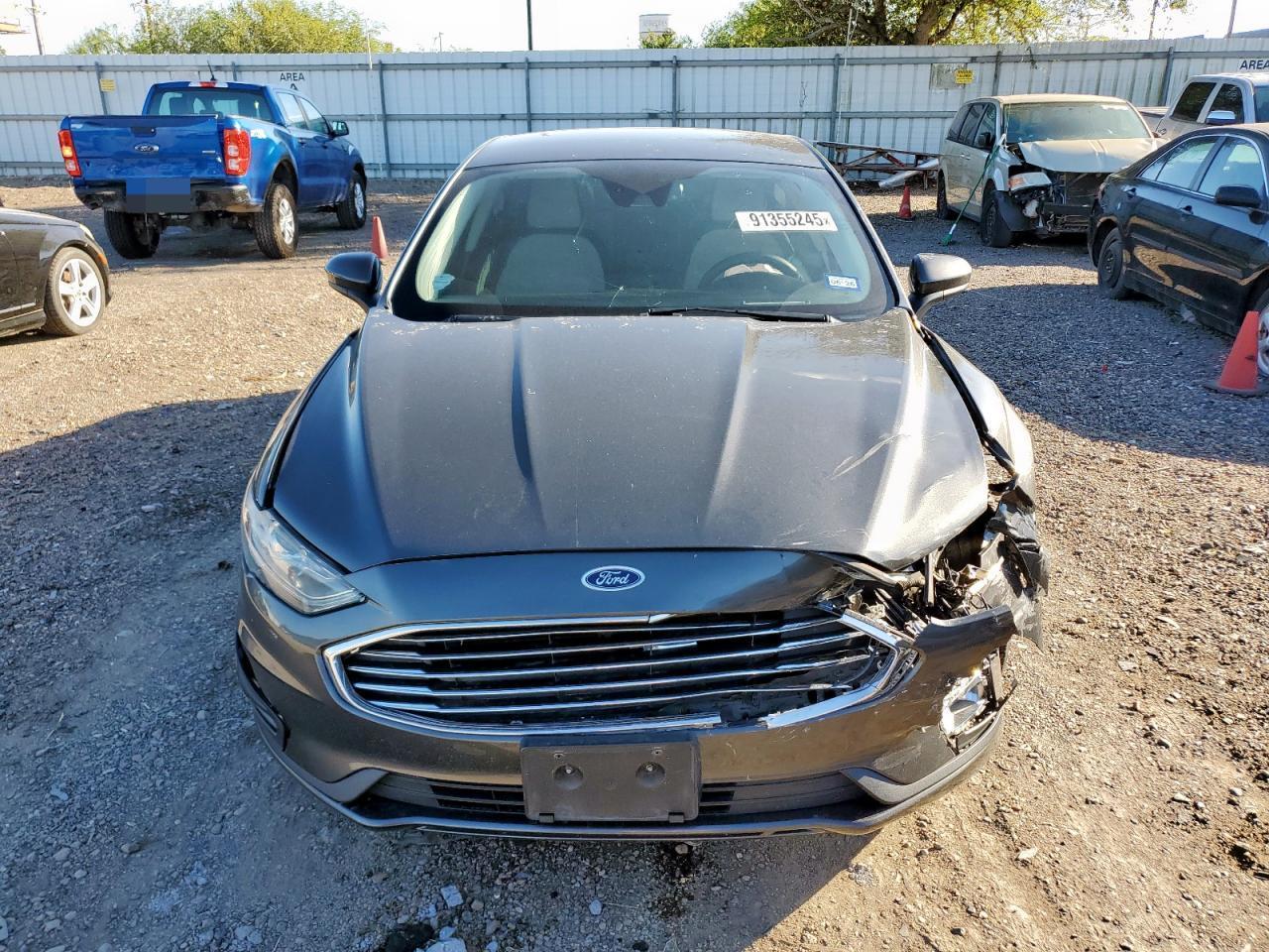 2019 FORD FUSION