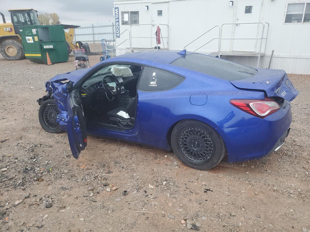 2013 HYUNDAI GENESIS