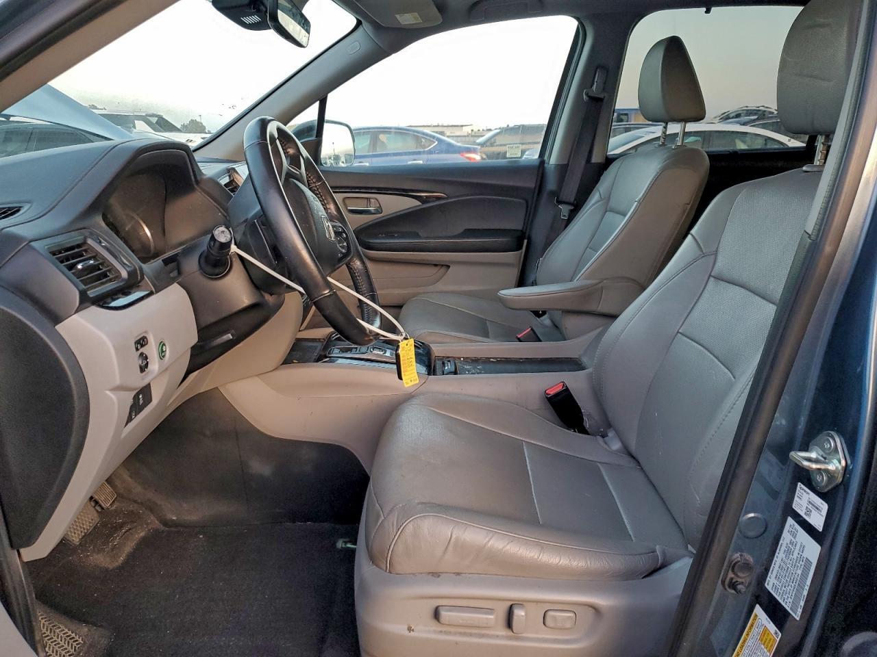 2020 HONDA PILOT