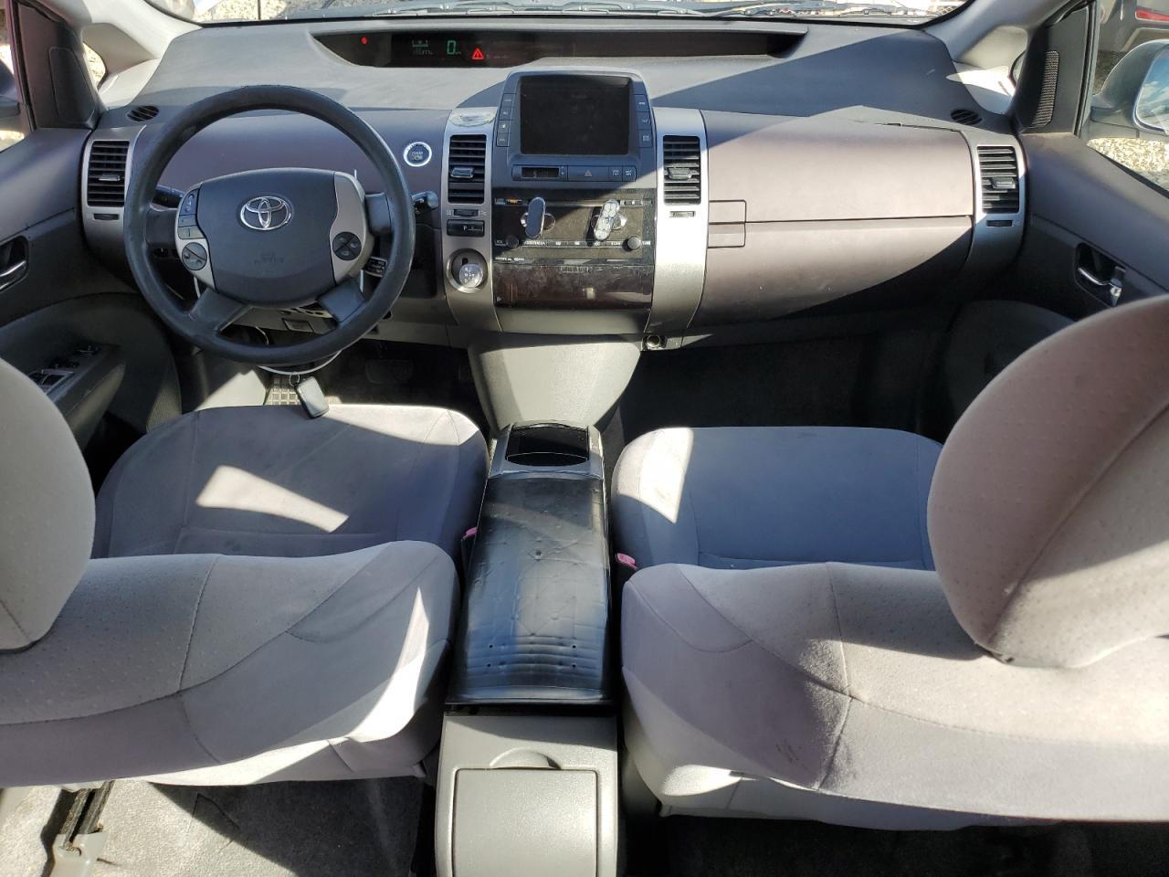 2004 TOYOTA PRIUS