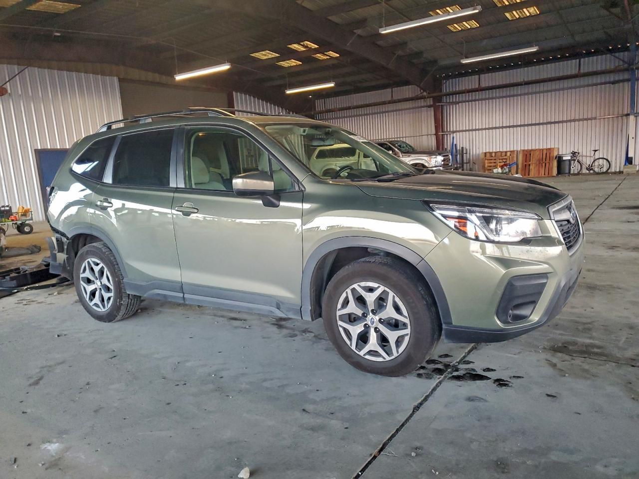 2019 SUBARU FORESTER