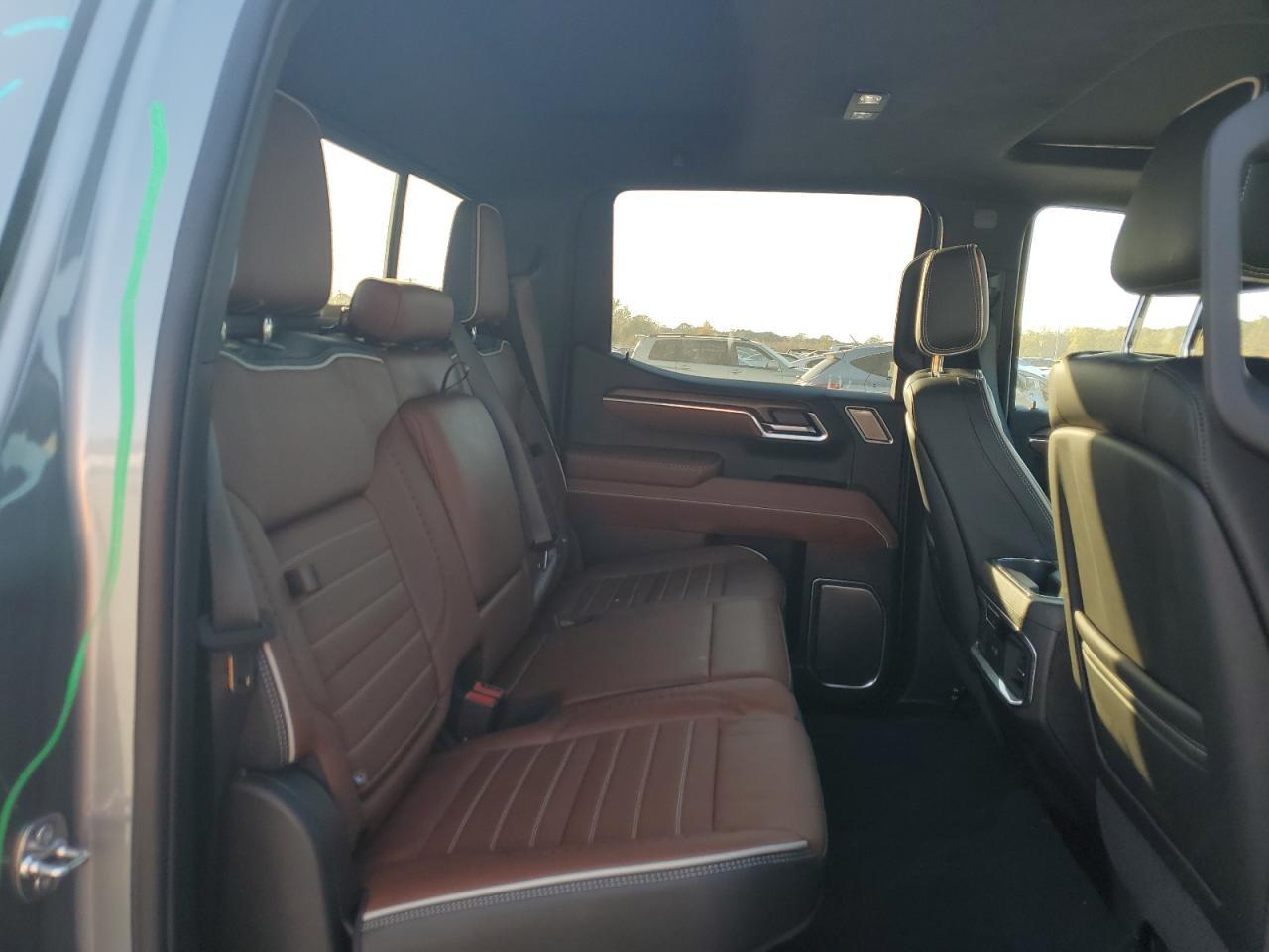 2025 GMC Sierra