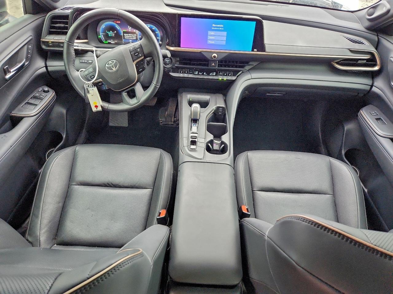 2023 TOYOTA Crown