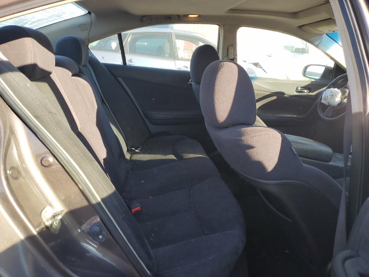 2014 NISSAN Maxima