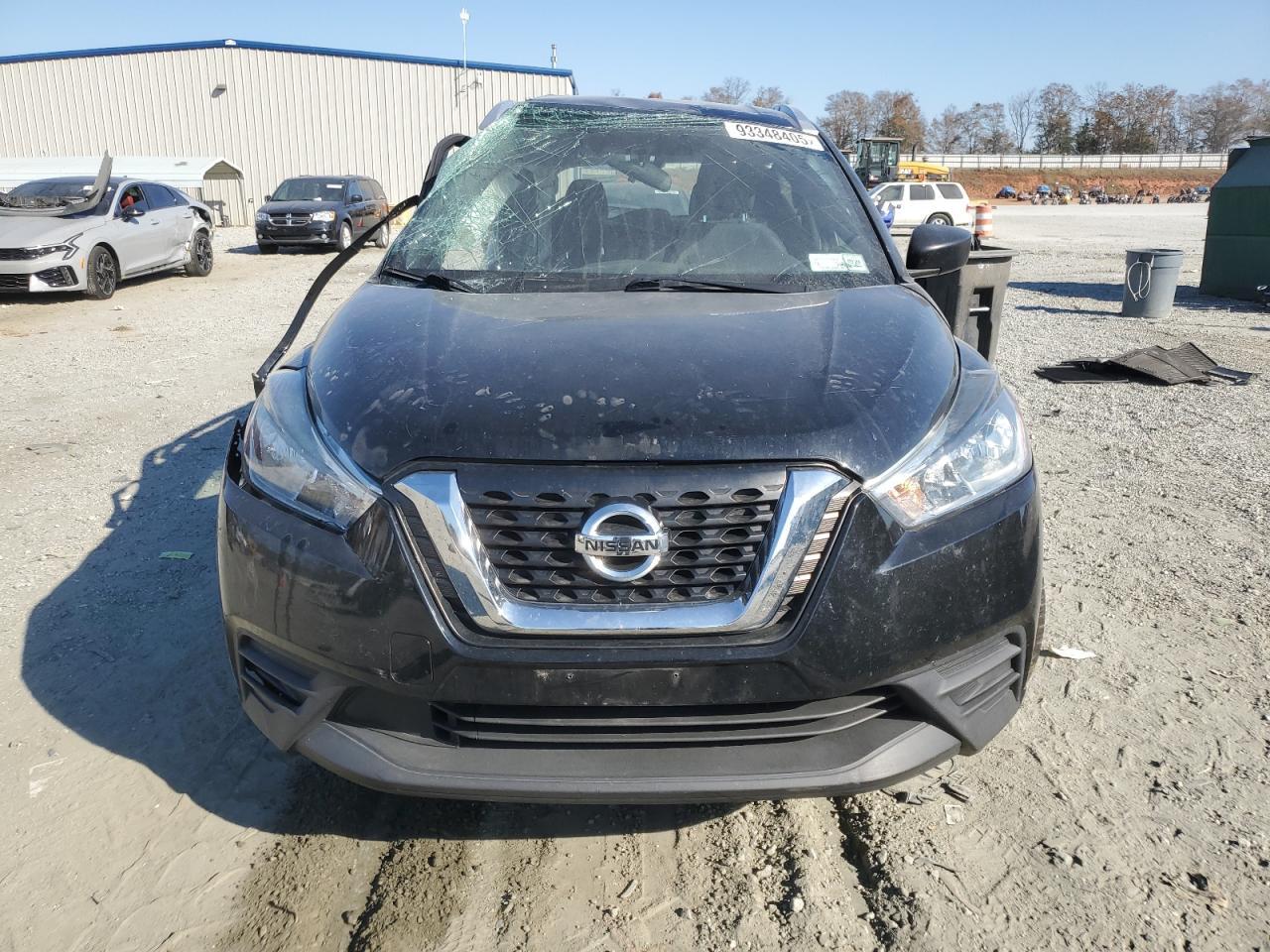 2018 NISSAN KICKS