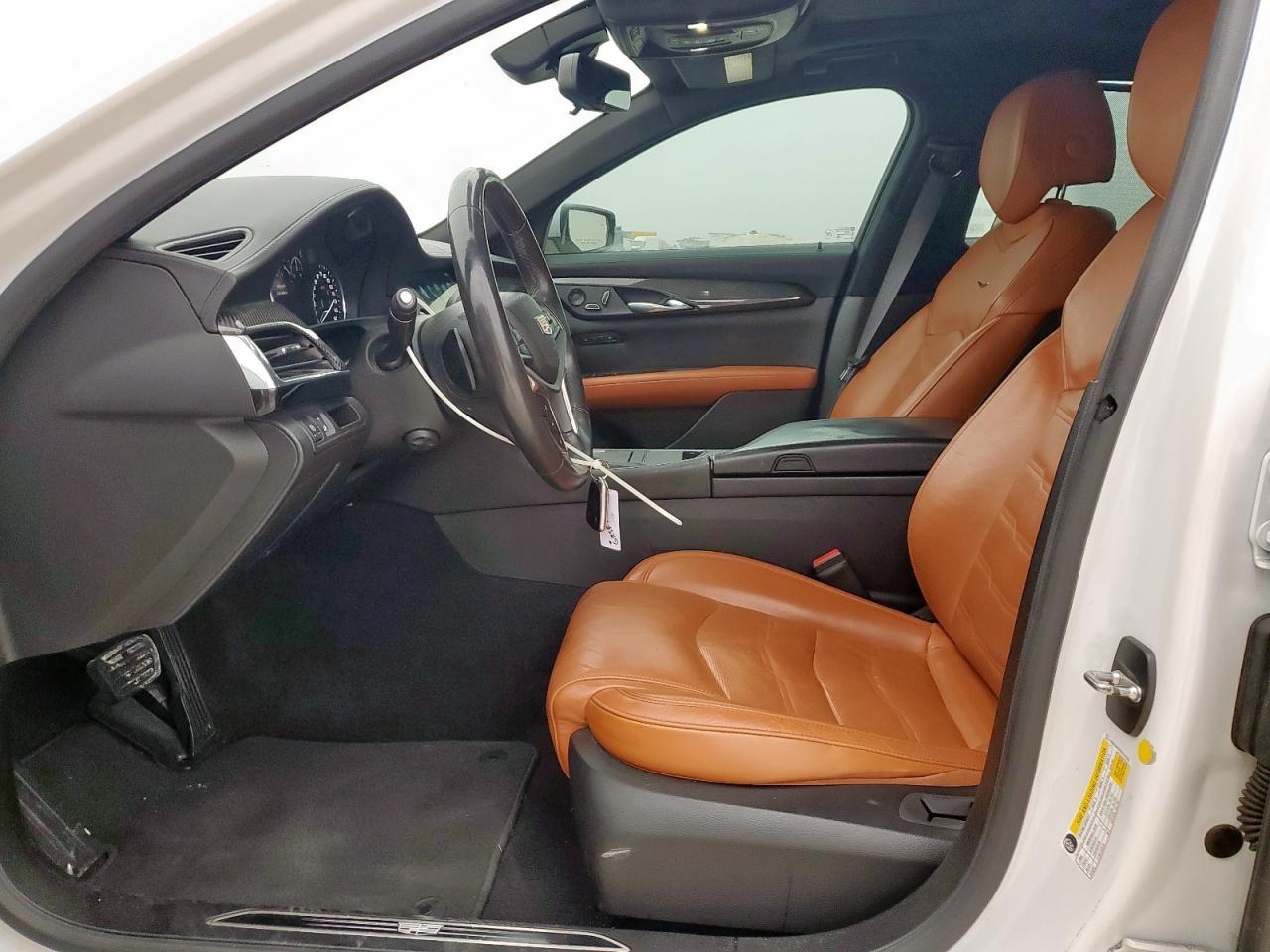 2017 CADILLAC CT6