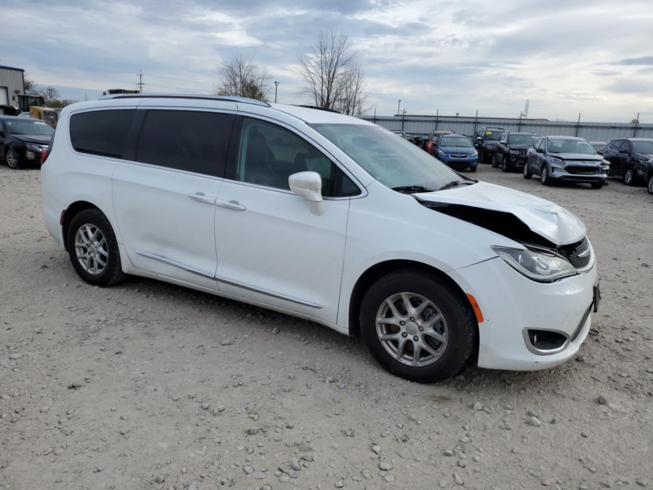 2020 CHRYSLER Pacifica