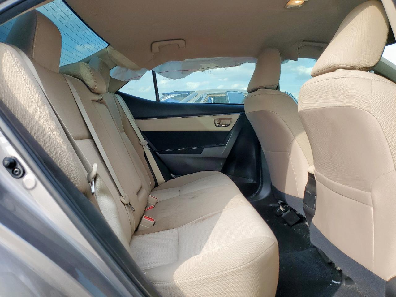 2015 TOYOTA COROLLA