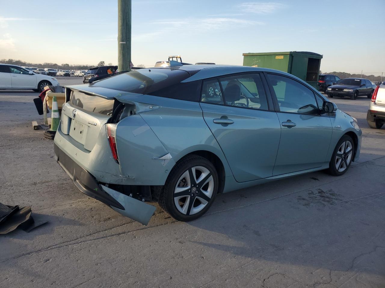 2017 TOYOTA PRIUS