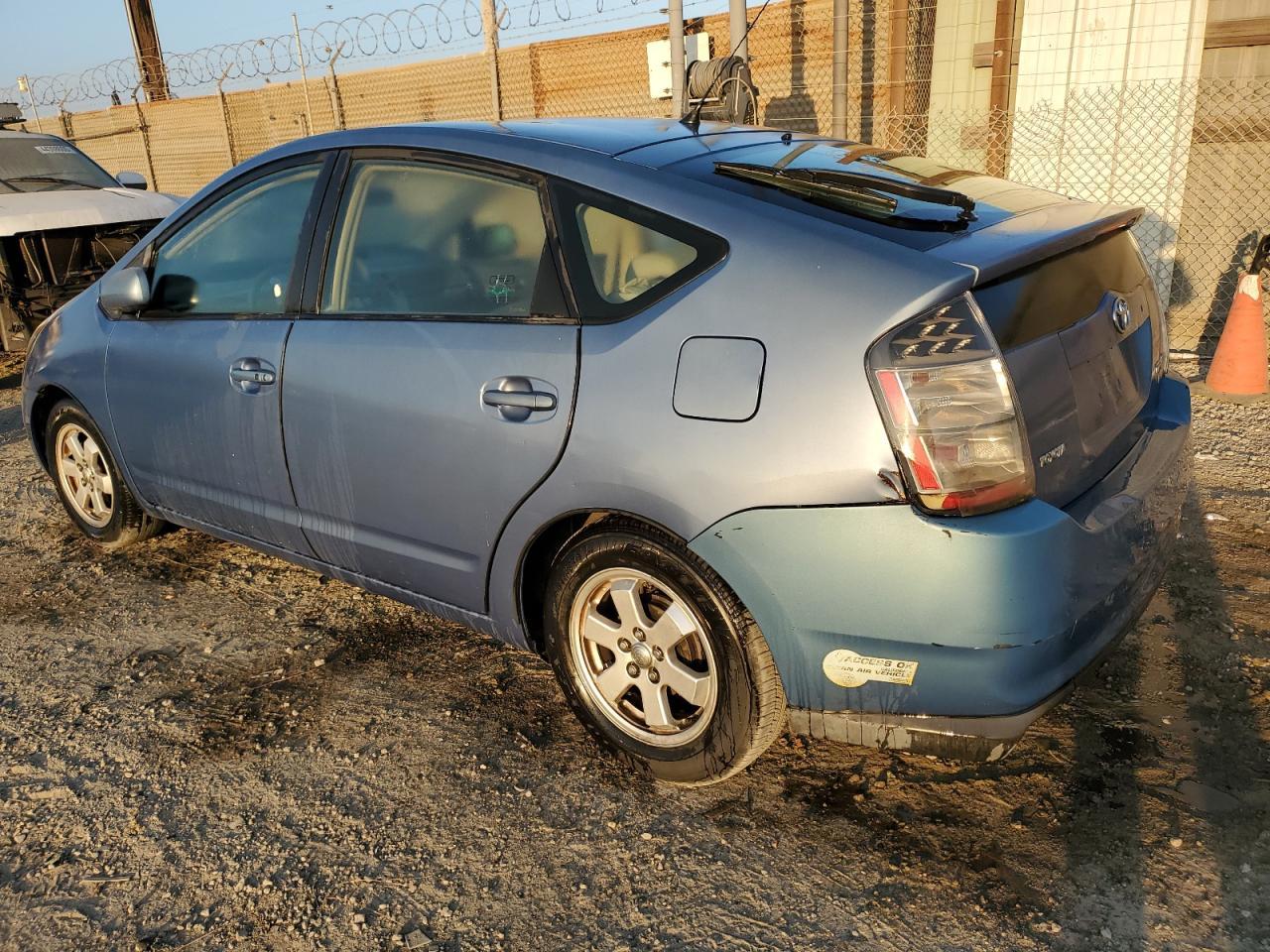 2005 TOYOTA PRIUS