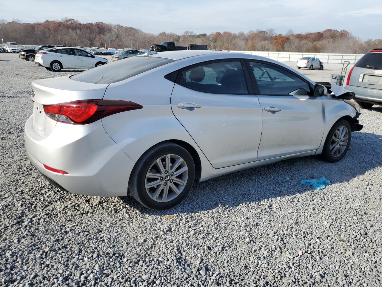 2016 HYUNDAI ELANTRA