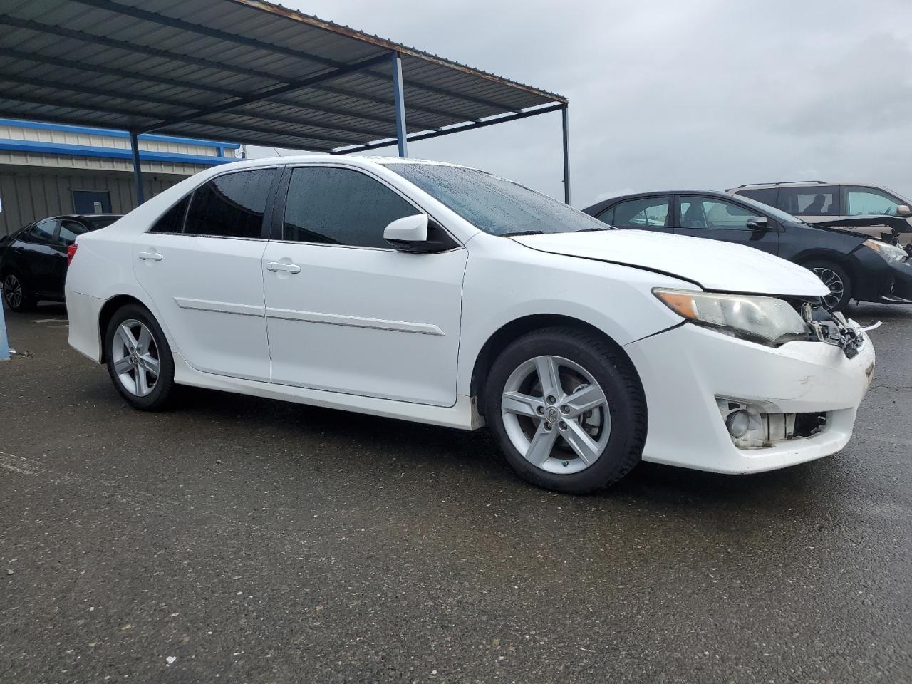 2013 TOYOTA CAMRY