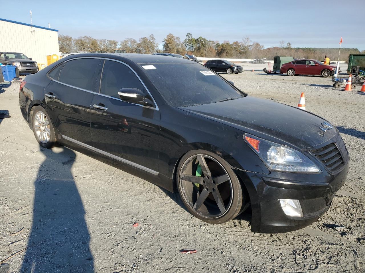 2013 HYUNDAI Equus