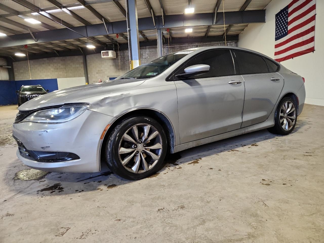 2016 CHRYSLER 200