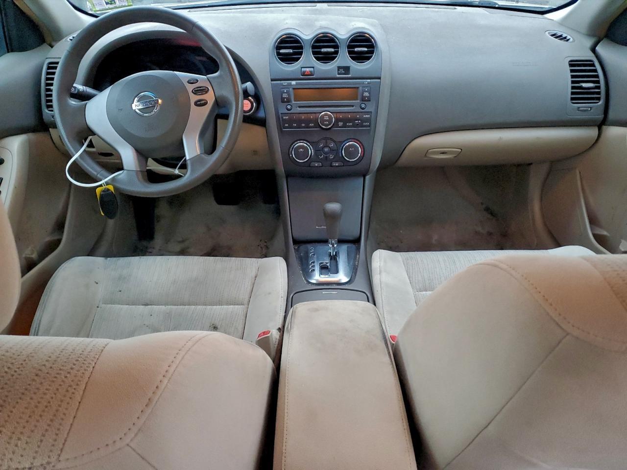 2010 NISSAN ALTIMA