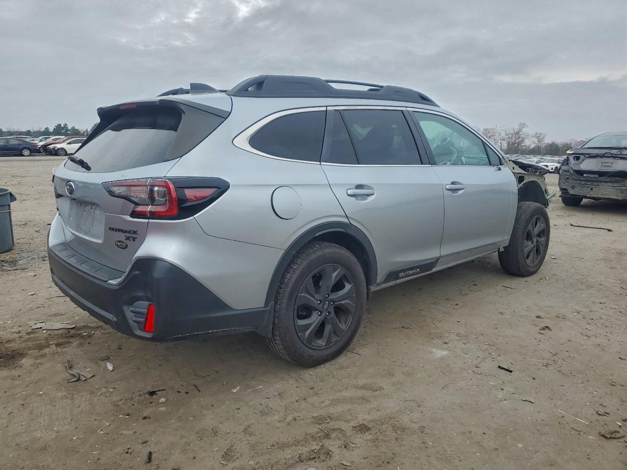 2022 SUBARU Outback