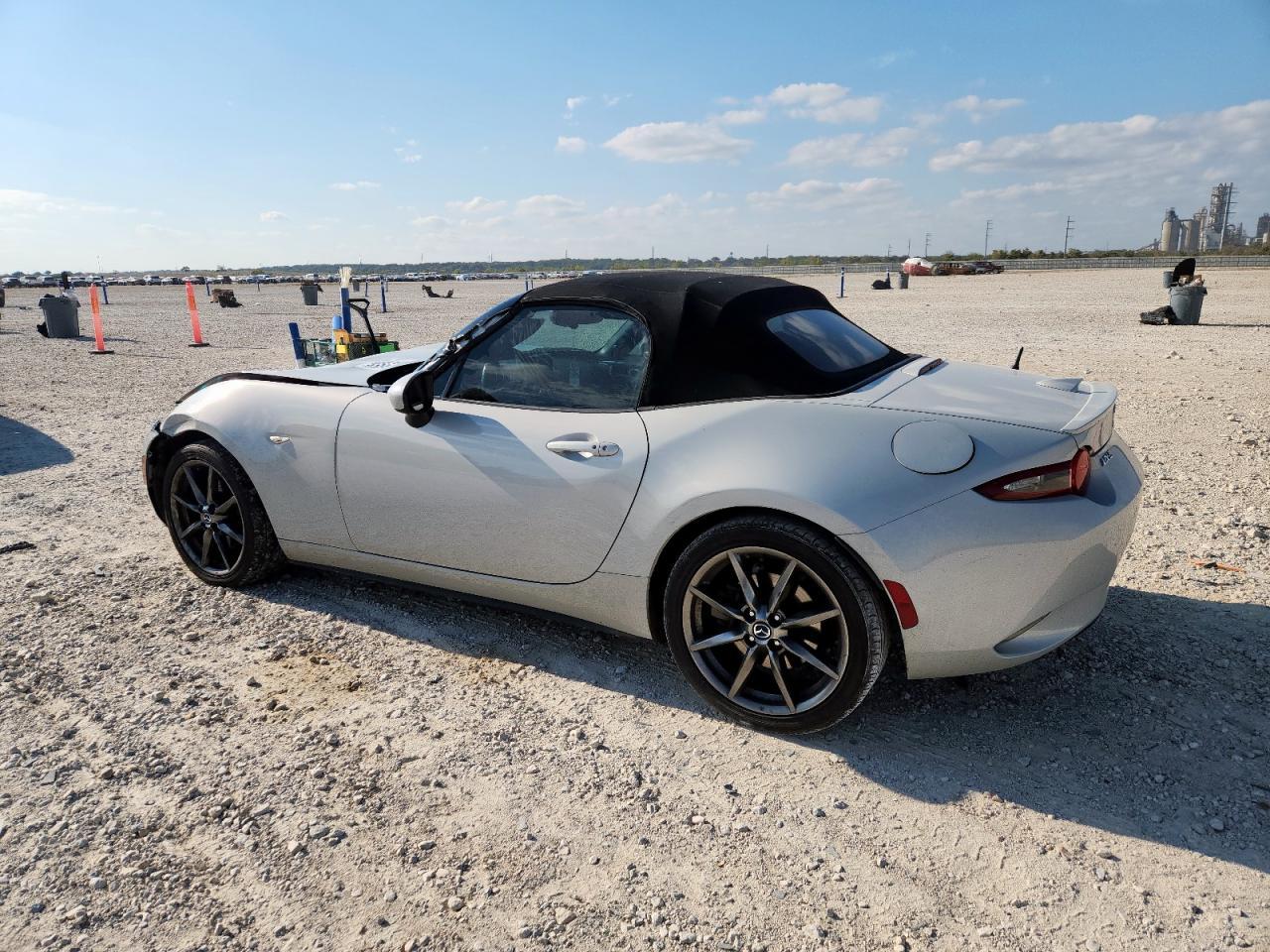 2016 MAZDA MX-5 Miata