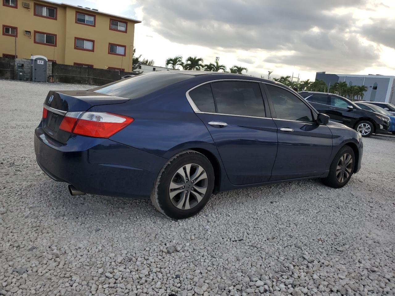 2015 HONDA ACCORD