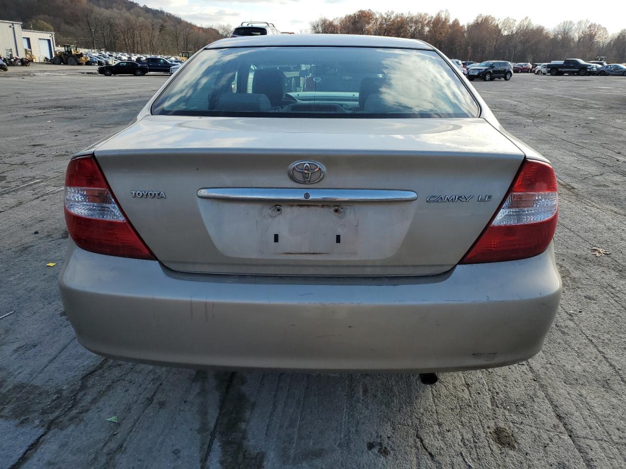 2004 TOYOTA CAMRY