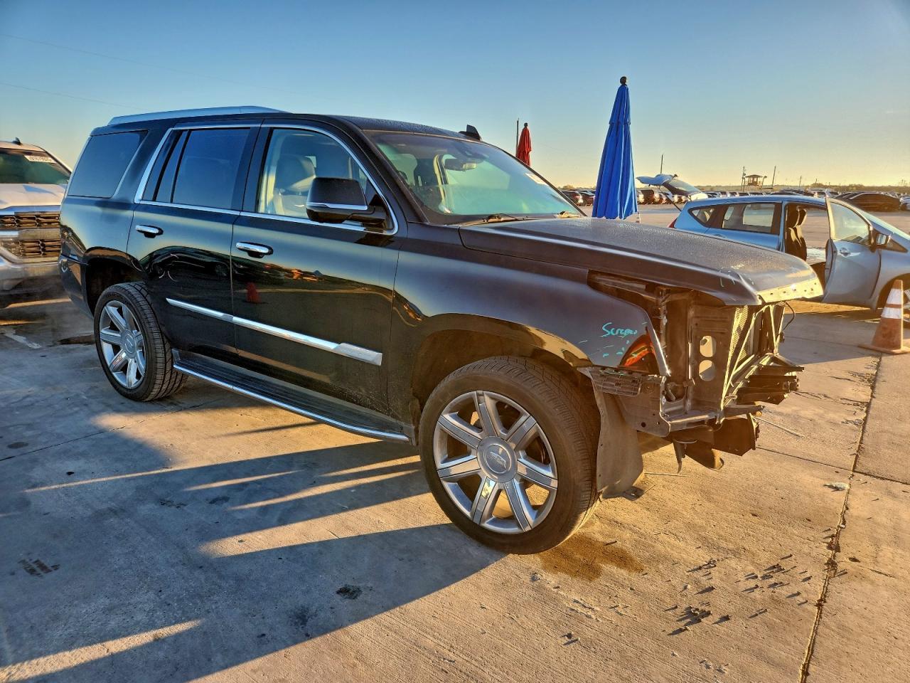 2017 CADILLAC ESCALADE