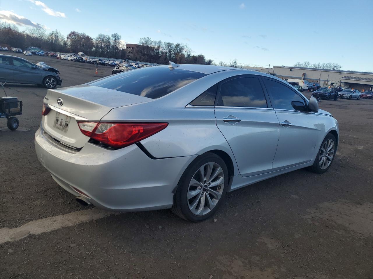 2013 HYUNDAI SONATA